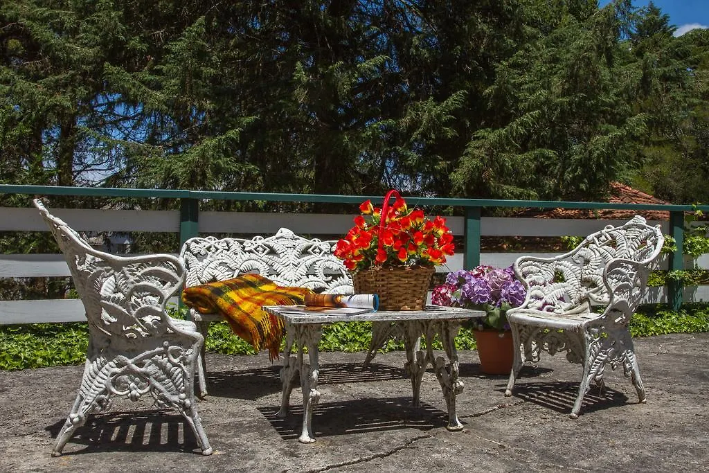 Hotel Vila Regina Campos do Jordão