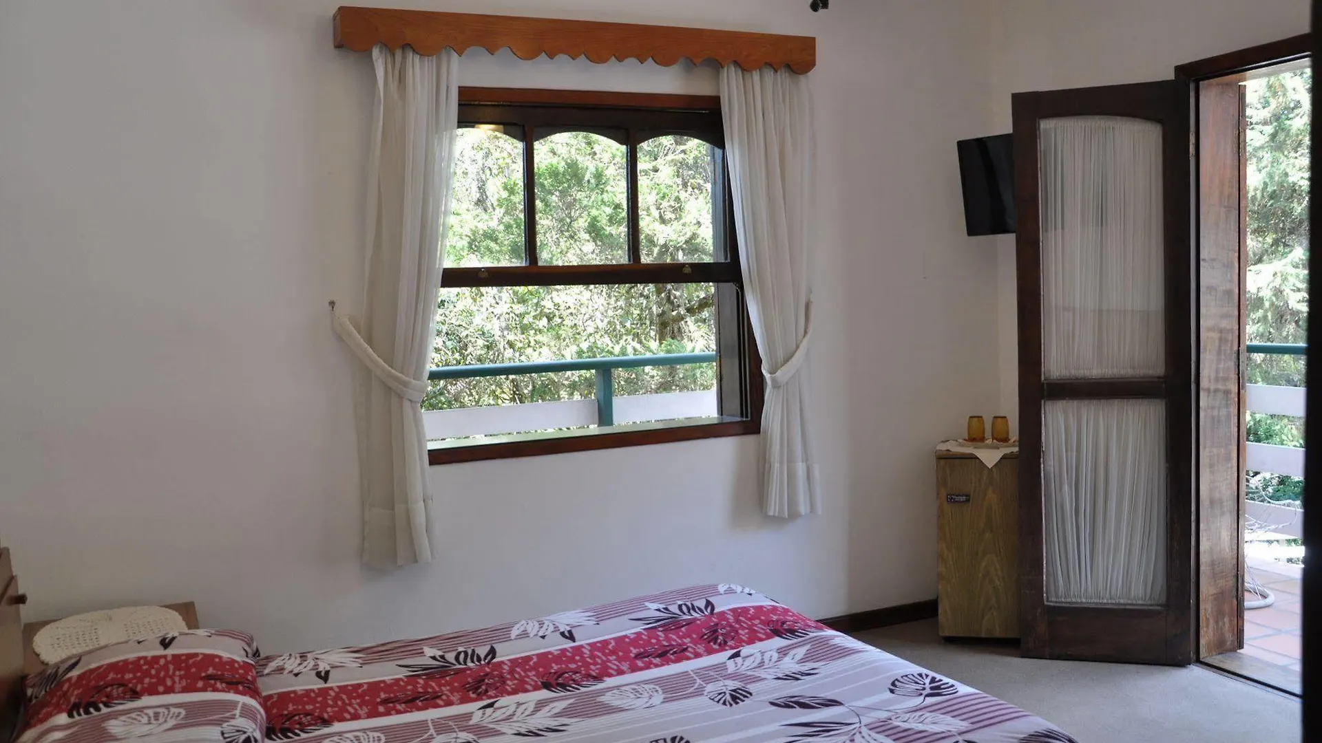 Hotel Vila Regina Campos do Jordão